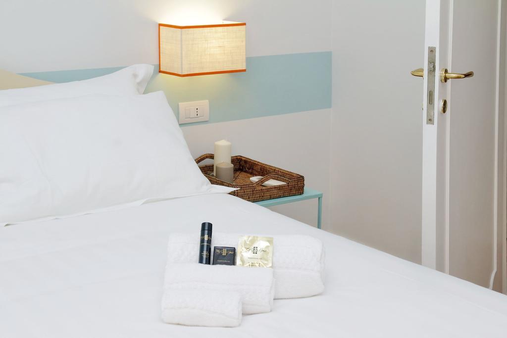 Fiori Charme - My Extra Home Roma Phòng bức ảnh